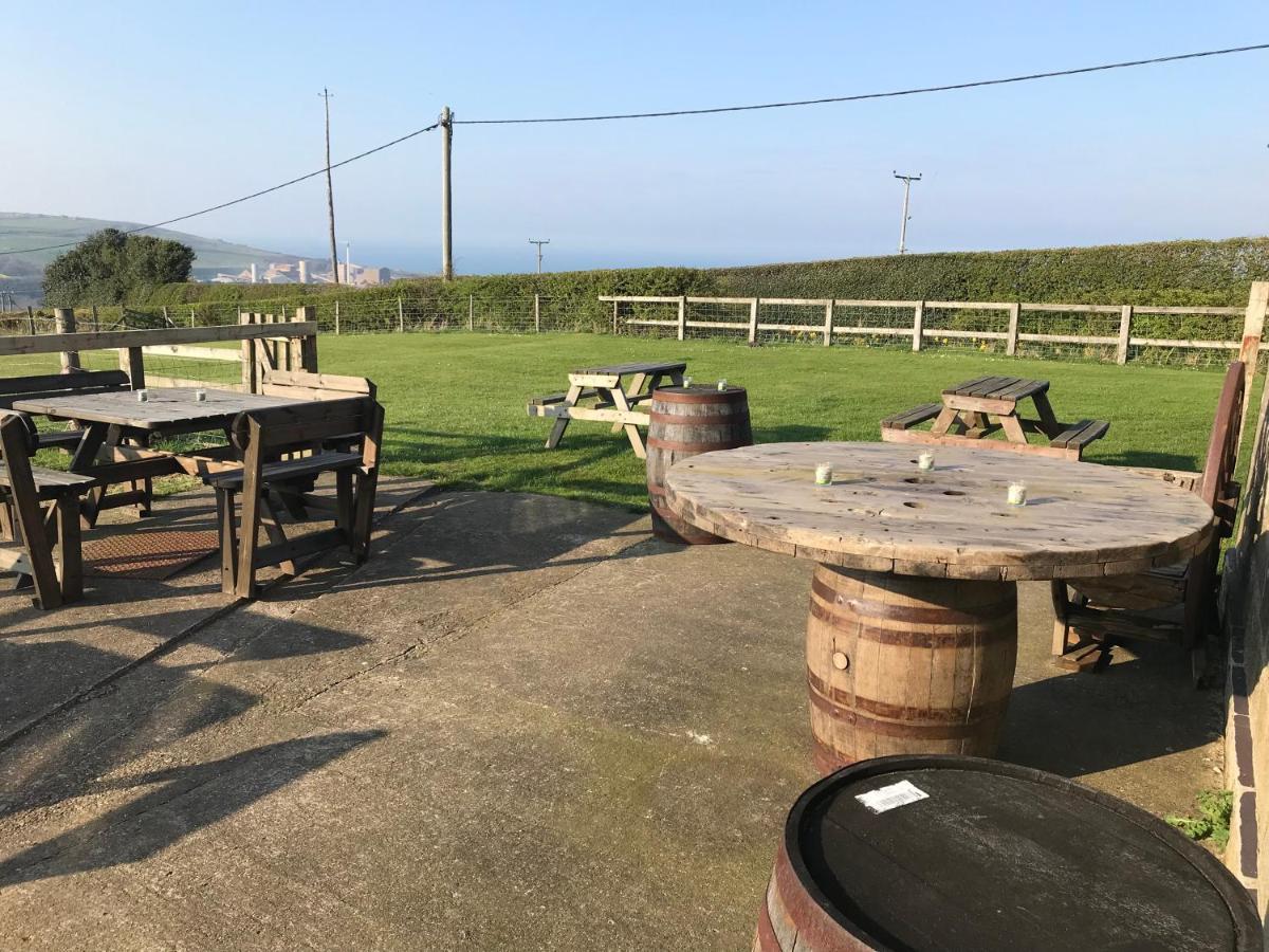 The Fox Inn, Roxby, Static Caravan Extérieur photo